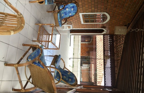 Novo Gravata Casa | Alquiler y Venta de Casa acogedora con 4 hab, 2 suites en esquina Valle