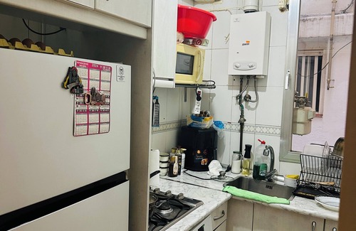 Las Acacias Apartamento | Rent studio only for tourists near downtown madrid