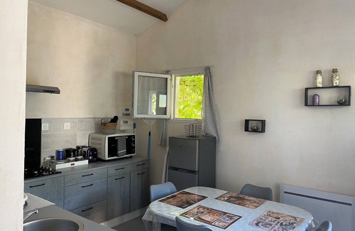 Bollene Apartamento | Rent studio with swimming pool and private terrace