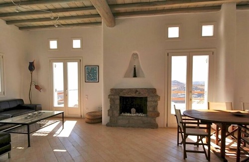 Plintri Villa | rent villa paradise beach - Mykonos
