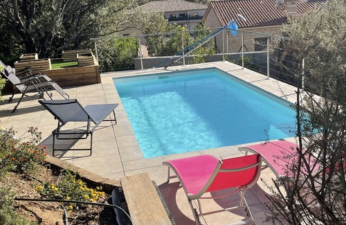 Propriano Casa | APARTAMENTO DE ALQUILER EN LA VILLA VISTA AL MAR DE 55 m2 - A 5 minutos de las playas