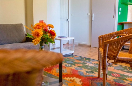 Joyeux Apartamento | Alquiler-Gîte Le Margouillis-Confortable-Vista al Parque-Baño con bañera