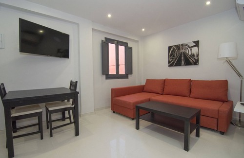 El Cabanyal Apartamento | Piso · Valencia · ★4,86 · 3 dormitorios · 5 camas · 1 baño