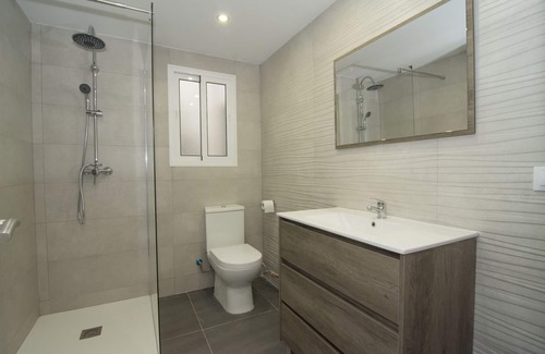 El Cabanyal Apartamento | Piso · Valencia · ★4,86 · 3 dormitorios · 5 camas · 1 baño
