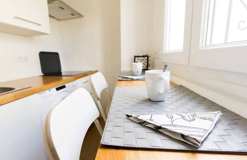 San Julian Apartamento | Bonito apartamento en San Julian by RentalSevilla