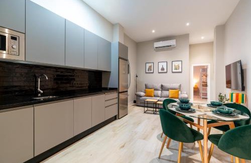 Historical Center Apartamento | RentalSevilla Plaza de San Quintín