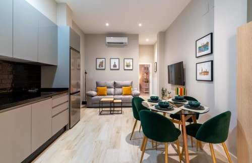 Historical Center Apartamento | RentalSevilla Plaza de San Quintín