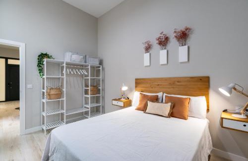 Feria Apartamento | RentalSevilla Plaza de San Quintín II