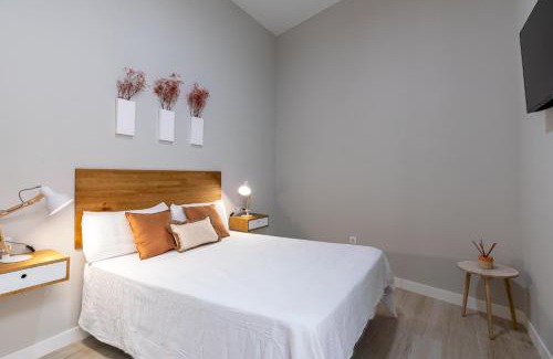 Feria Apartamento | RentalSevilla Plaza de San Quintín II