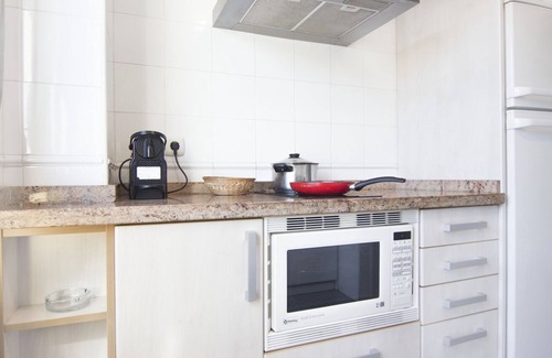 Macarena Tres Huertas-Macarena Cinco Apartamento | RentalSevilla Navegando por el Guadalquivir