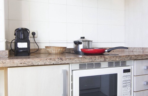 Macarena Tres Huertas-Macarena Cinco Apartamento | RentalSevilla Navegando por el Guadalquivir