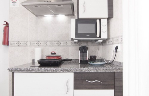 San Lorenzo Apartamento | RentalSevilla terraza privada junto al Guadalquivir