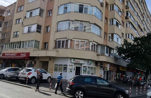 Ploiesti Apartamento | Republic Residence 2