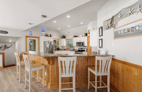 Duck Casa | Rescued: Semi-oceanfront, Hot Tub, Shared Pool
