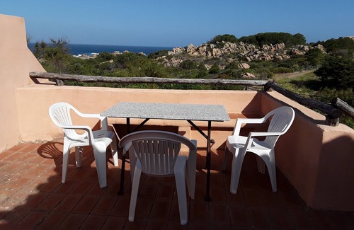 Canneddi Casa | Residencia Calarossa, Cerdeña, casa con hermosa terraza panorámica, mar 300mt