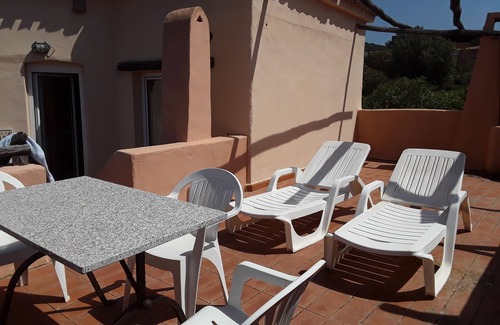 Canneddi Casa | Residencia Calarossa, Cerdeña, casa con hermosa terraza panorámica, mar 300mt