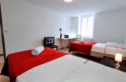 Digne-les-Bains Apartamento | Residadigne - Superb 88m2 - Centro - Garaje - vista