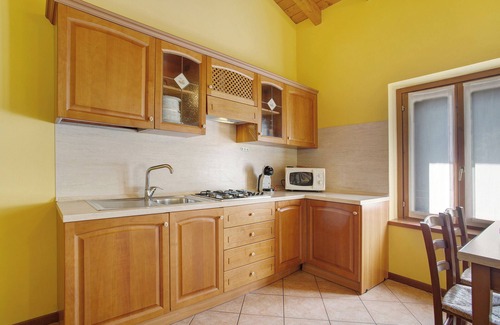 Civate Apartamento | Residencia Appartamento Parigi' con vistas a la montaña, jardín y Wi-Fi