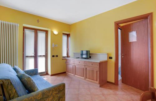 Civate Apartamento | Residence Appartamento Roma