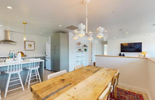 Historic Livingston Apartamento | Residence at Roam Rental