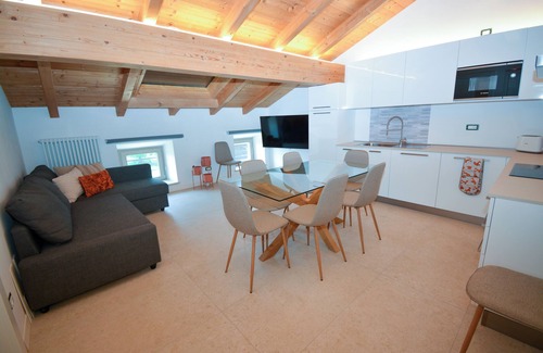 Rivoli Veronese Apartamento | Residence Corte Bellebarbe - Terracotta