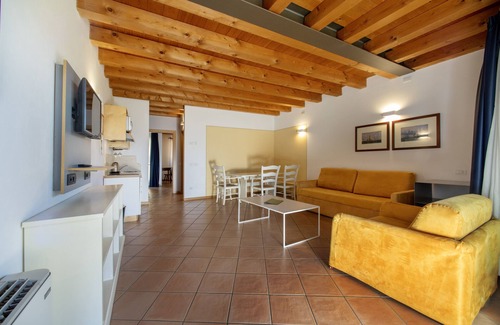 Torri del Benaco Apartamento | Residence Ca' del Lago