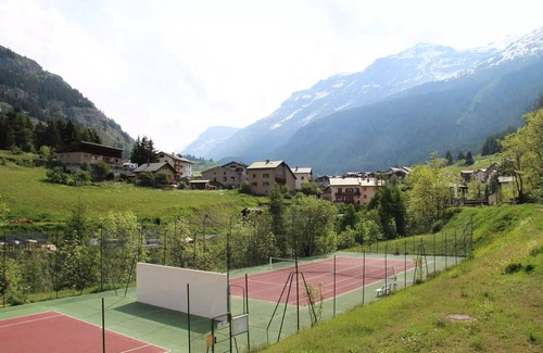 Lanslevillard Apartamento | Residence Chevallier - 3 Rooms for 6 People