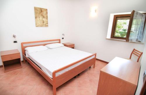 Garda Apartamento | Residence Corte del Bosco