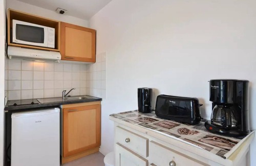 Carnoux-en-Provence Apartamento | Residence Debussy - maeva Home - 2-Room Apartment 4 People - Budget