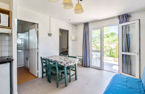 Carnoux-en-Provence Apartamento | Residence Debussy - maeva Home - 2 Room Apartment 4 People - Comfort