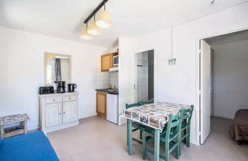 Carnoux-en-Provence Apartamento | Residence Debussy - maeva Home - 2 Room Apartment 4 People - Comfort