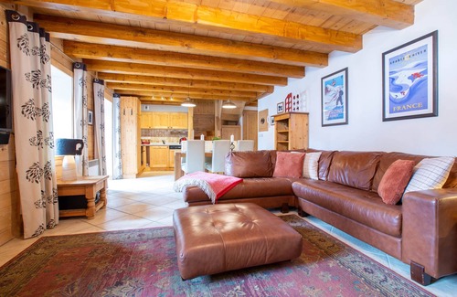 Morzine Apartamento | Residence des Alpes, Morzine. 3 bedroom duplex, sleeps 6.