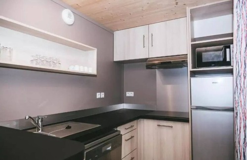 Rochefort-en-Terre Casa | Residence du Domaine du Moulin Neuf - 3 room cottage 6 people Lake View