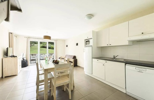 Malaucene Villa | Residence Garden & City Mont Ventoux - Malaucène**** - House 3 Rooms Duplex Cabin 8 People