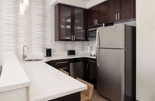 Spring Hotel | Residence Inn by Marriott Houston City Place