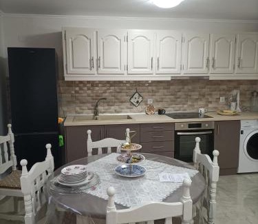 Karlovassi Casa | Residence Julia