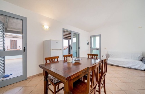 Monte Petrosu Apartamento | Residence La Tartaruga Terrace with swimming pool