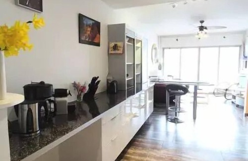 Aix-les-Bains Apartamento | Residence Les Belles Rives E - Beautiful and stunning views of Lake Bourget!