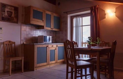 Gerdaz Casa | Residence Les Fleurs