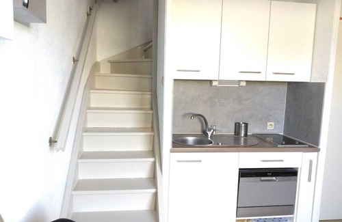 Marseillan Casa | Residence "les marines d'helios" house with outdoor parking and swimming pool