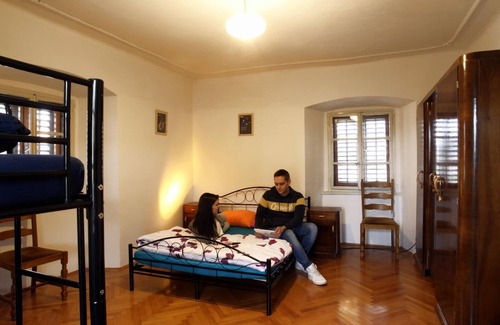 Komen Casa | Residence Muzica