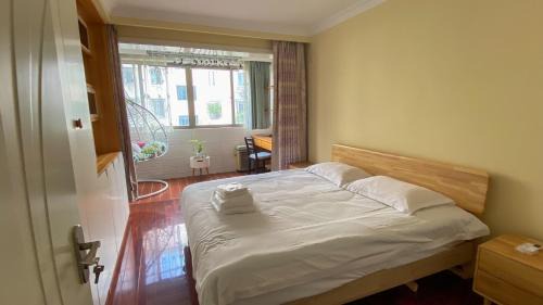 Hongqiao Apartamento | Residence Near Xuhui Business District, Just 5 Minutes from Metro Line 9