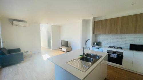 Blackburn Villa | Residence Of Frankcom