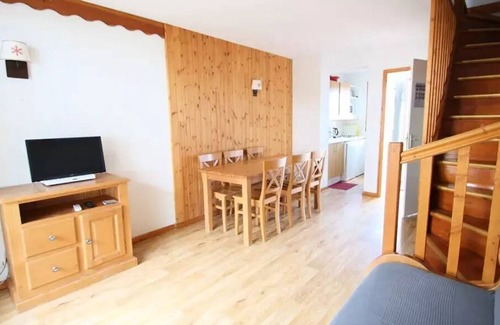 Puy-Saint-Vincent Chalet De Esquí | Residence Parc Aux Etoiles - PARK IN ETOILES -CH07- WITH PISCINE AND SAUNA-Chalet dup