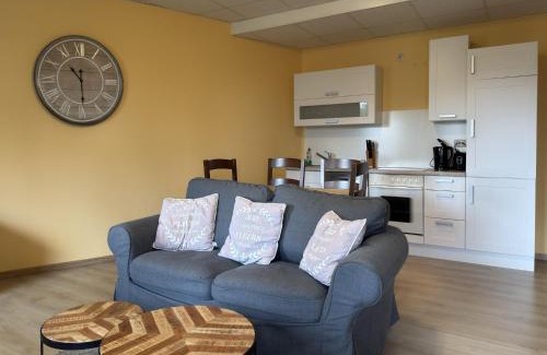 Raben Steinfeld Apartamento | Residence Park am Schweriner See, Schwerin, cleaning included