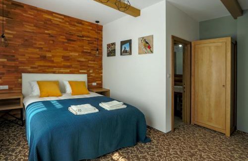 Campulung Moldovenesc Cama Y Desayuno | Residence Rooms Bucovina