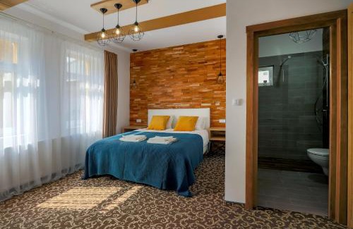 Campulung Moldovenesc Cama Y Desayuno | Residence Rooms Bucovina