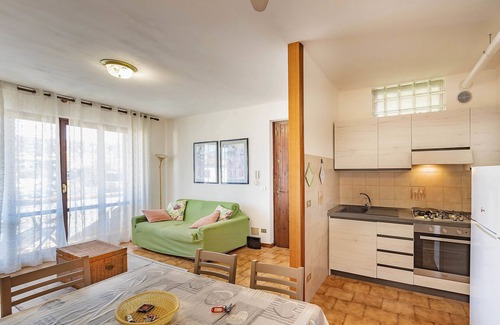 Bardolino Apartamento | Residence San Zeno 3, Bardolino ,WI-FI, AC, park