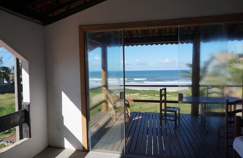 Ilheus-Itacare Casa | Casa frente al mar con gran jardín y piscina