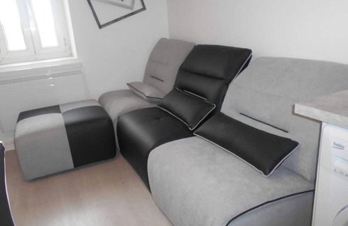 Chateauroux Apartamento | Residence Valissou - Black and white apartment decoration